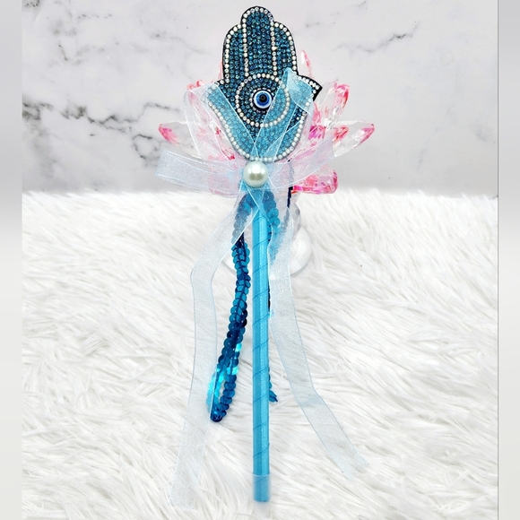 💕3/$15💕 Evil Eye Rhinestone Pen - Picture 3 of 5
